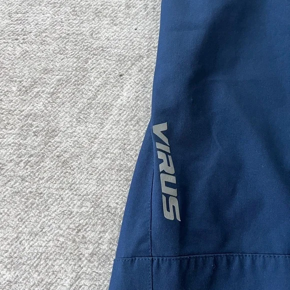 Virus Gym Triwire Pants Size L
Navy/Silver Cloud Gorpcore Training Gymbro - Picture 3 of 4
